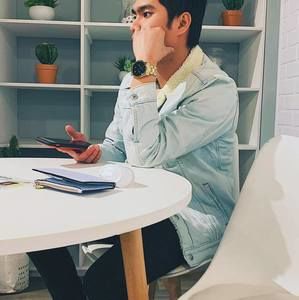 Meet your Posher, Don